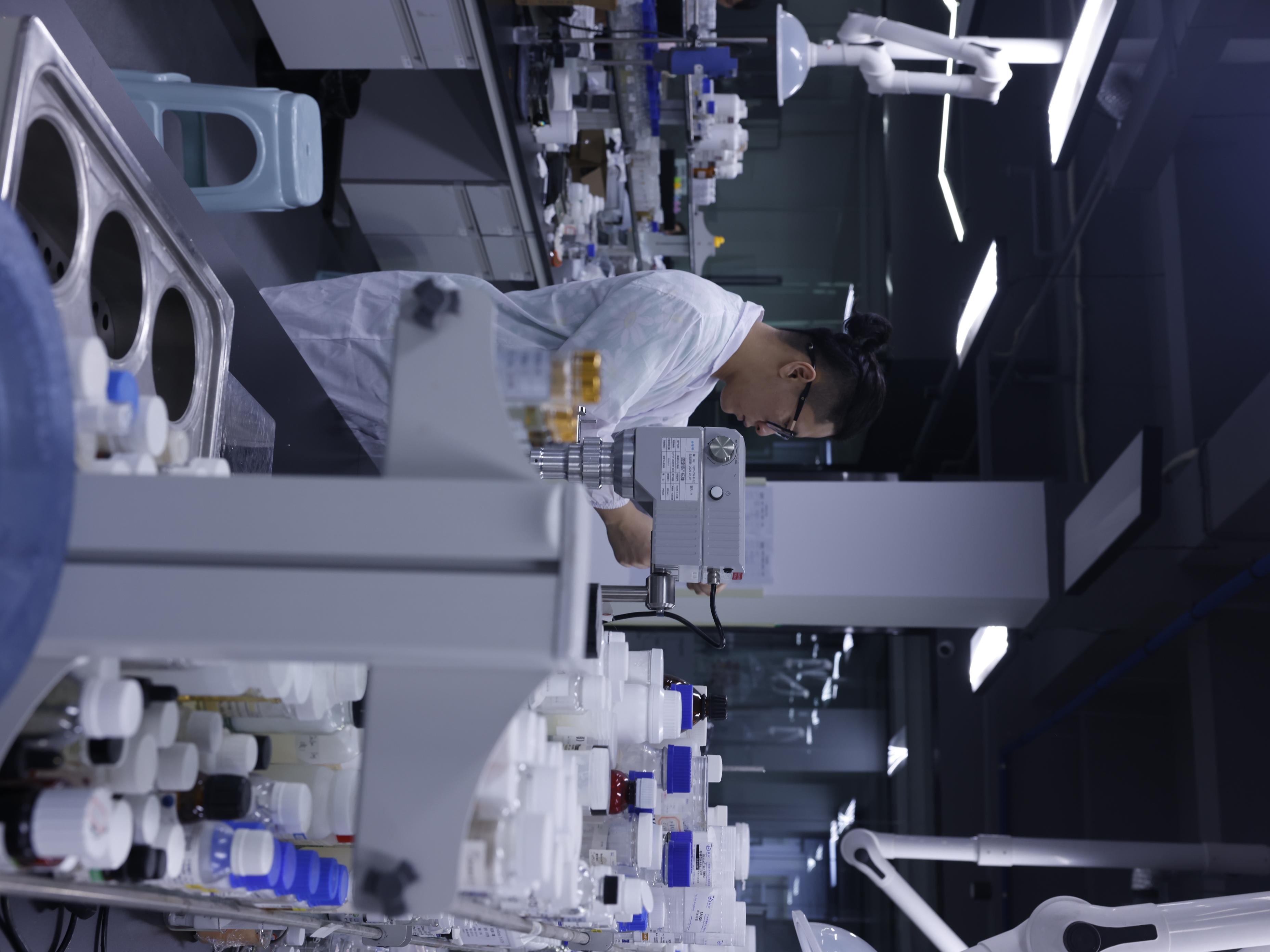 华宝堂灌装包装产线